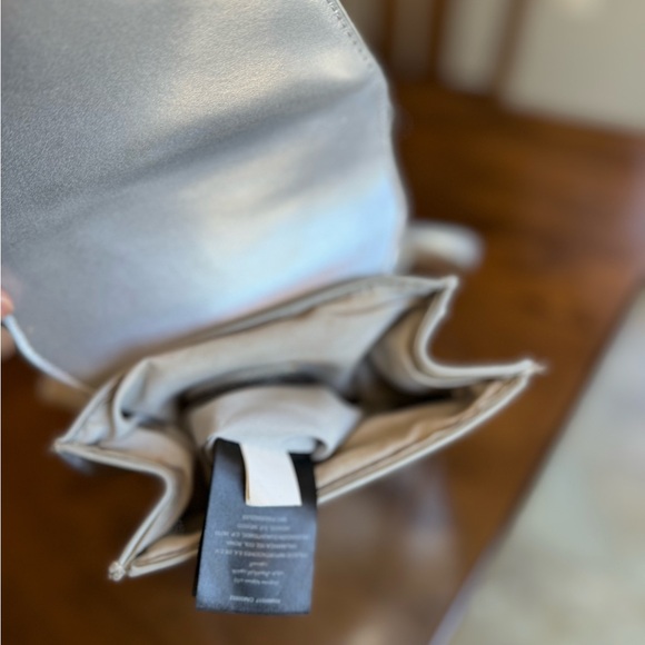 Shiny Backpack Mini - Picture 7 of 8